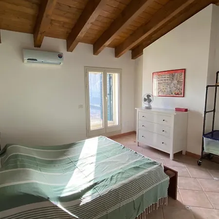 Сasa de vacaciones La Civetta Specchia Gallone